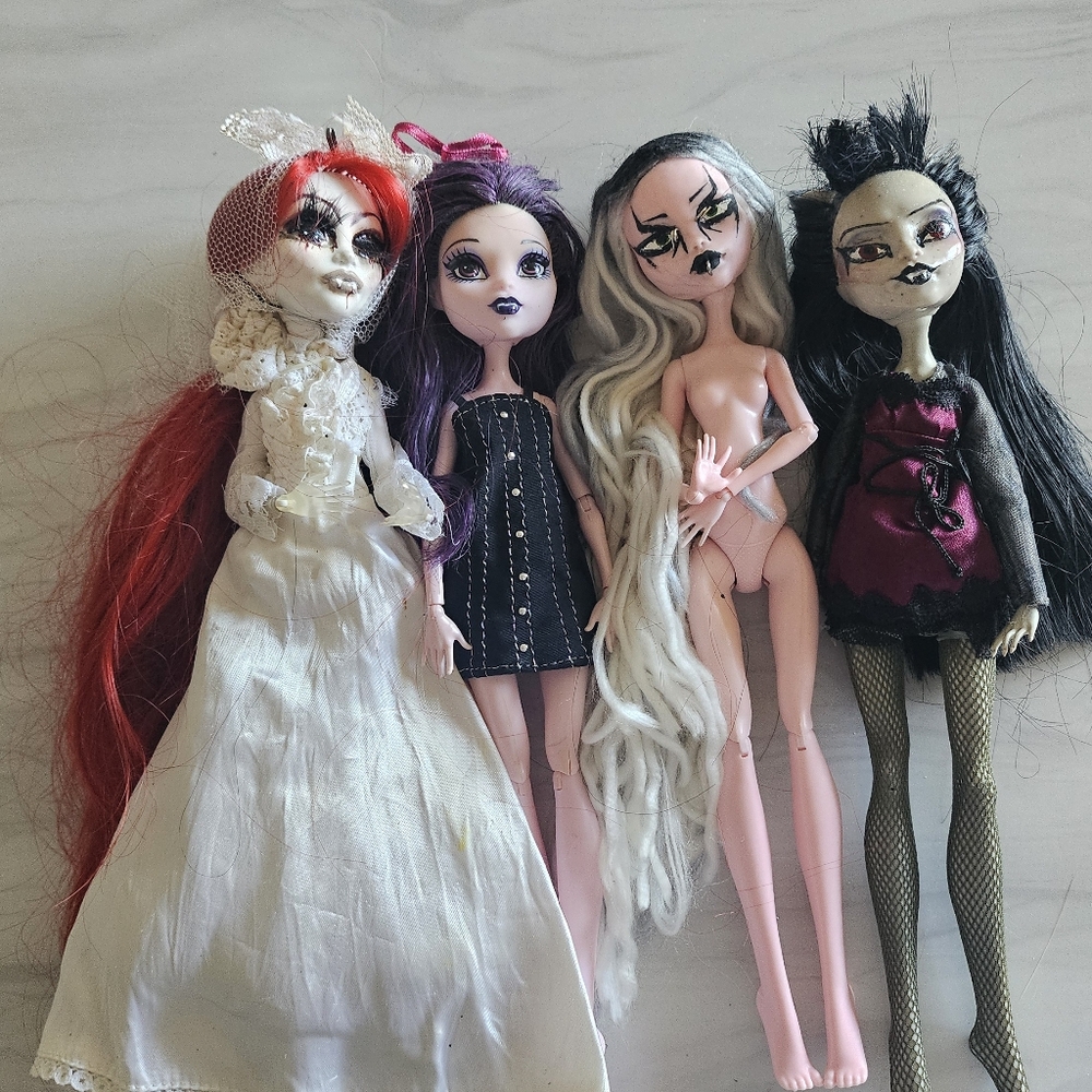 custom gothic monster high dolls plus elisabat doll